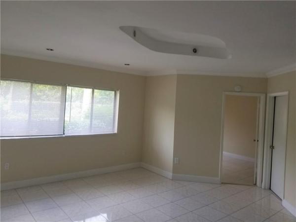 Marina Oaks, 2445 SW 18th Ter #115, Fort Lauderdale, Florida 33315, image 1