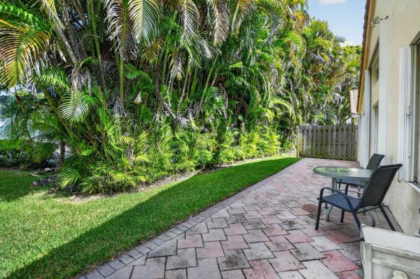 Sterling Bridge, 22887 Barrister Dr, Boca Raton, Florida 33433, image 3