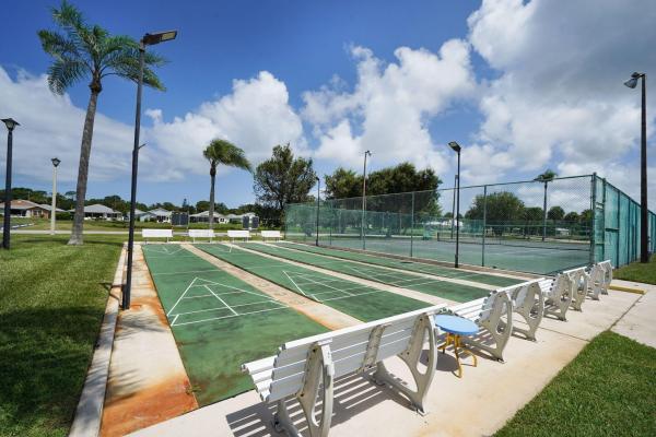 5852 Dream Ct #35D, Fort Pierce, Florida 34982, image 2