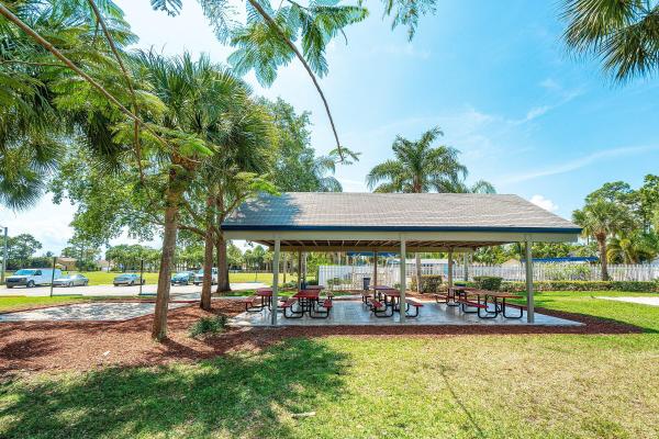 Victoria Woods, 5601 Berry Blossom Way W, West Palm Beach, Florida 33415, image 2