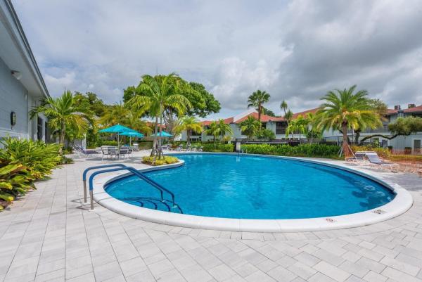 Deauville Village, 14849 Cumberland Dr #1040, Delray Beach, Florida 33446, image 2