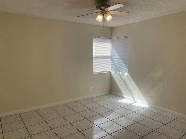 Collier City, 2911 NW 7th St, Pompano Beach, Florida 33069, image 3