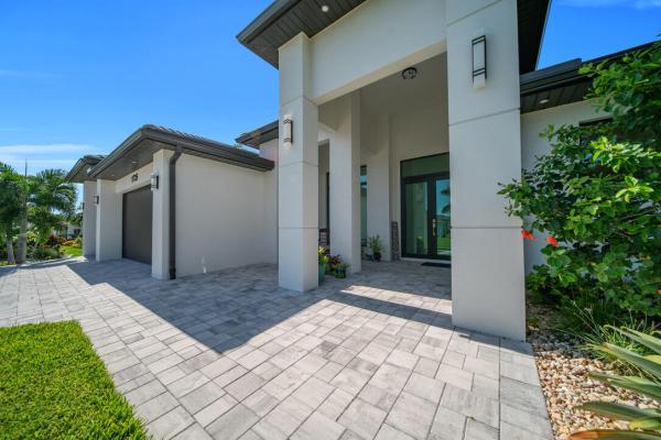 Cape Coral, 1735 SW 51st Ter, Cape Coral, Florida 33914, image 3