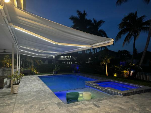 Crystal Shores At Silver Lakes, 855 SW 174th Ter, Pembroke Pines, Florida 33029, image 2
