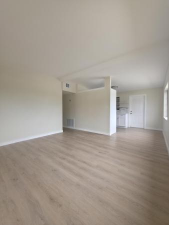 Forest Hill Village, 5536 Purdy Ln, West Palm Beach, Florida 33415, image 2