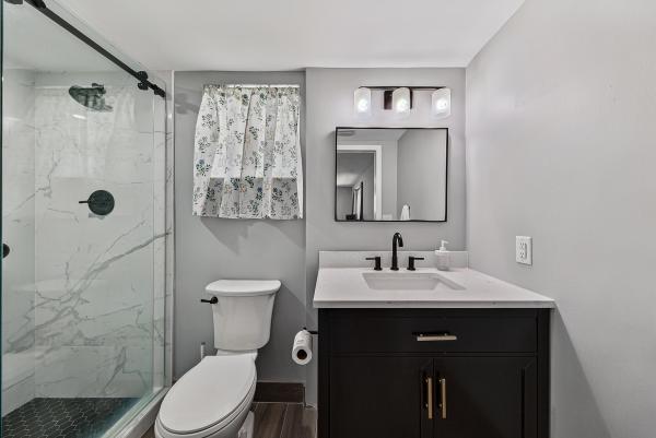 North Andrews Terrace, 121 NE 55th St, Oakland Park, Florida 33334, image 2