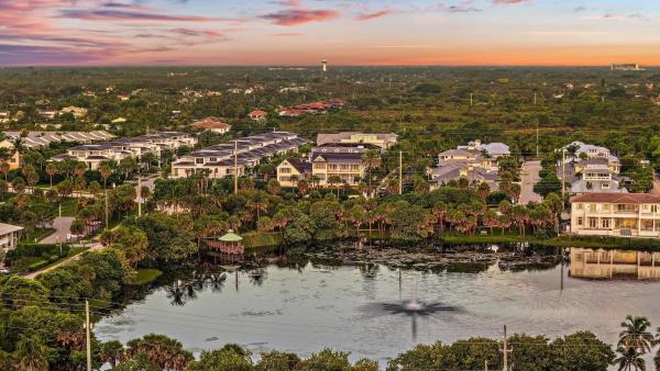 Old Towne At Juno Beach, 410 Old Towne Ln, Juno Beach, Florida 33408, image 3