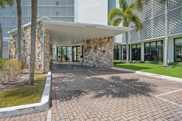 Gemini, 336 Golfview Rd #614, North Palm Beach, Florida 33408, image 3
