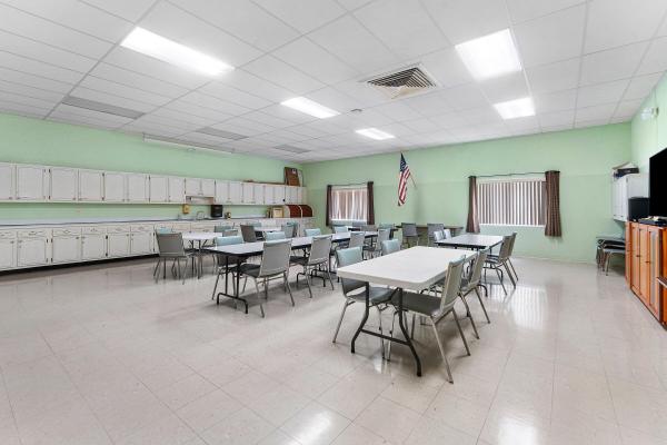 3160 Lake Osborne Dr #206, Lake Worth, Florida 33461, image 2