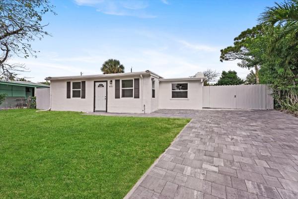 431 Ficus Tree Dr, Lake Worth, Florida 33462, image 2