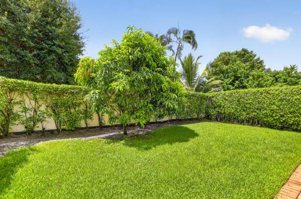 Greystone, 7630 Topiary Ave, Boynton Beach, Florida 33437, image 2