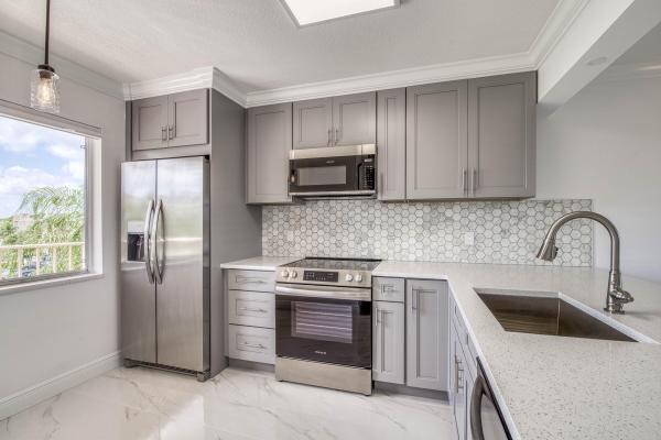 Huntington Lakes 2, 6795 Huntington Ln #406, Delray Beach, Florida 33446, image 1