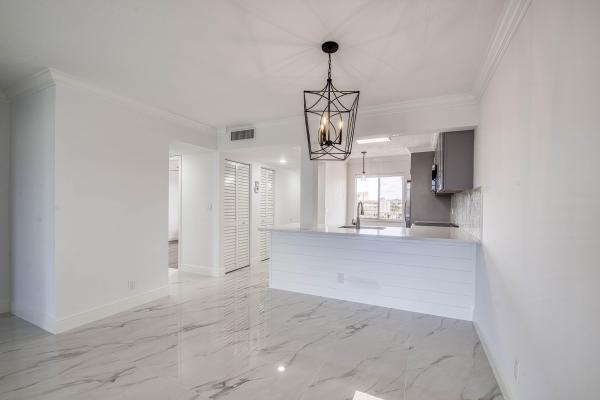Huntington Lakes 2, 6795 Huntington Ln #406, Delray Beach, Florida 33446, image 2