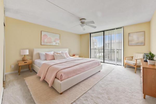 2820 Tennis Club Dr #401, West Palm Beach, Florida 33417, image 2