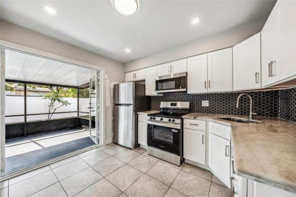 4800 NE 4th Ave, Oakland Park, Florida 33334, image 3