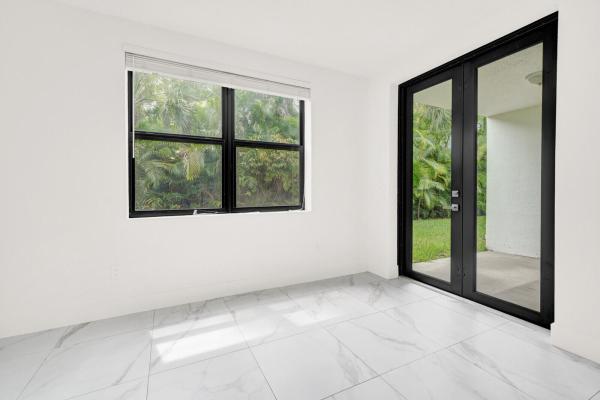 Casa Del Sol, 407 Bella Sol Way #24, West Palm Beach, Florida 33406, image 2