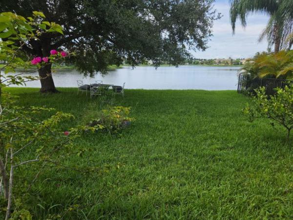 Woodworth Village, 9840 Woodworth Ct, Wellington, Florida 33414, image 3