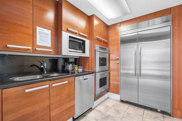 La Rive, 715 Bayshore Dr #PH-4, Fort Lauderdale, Florida 33304, image 3
