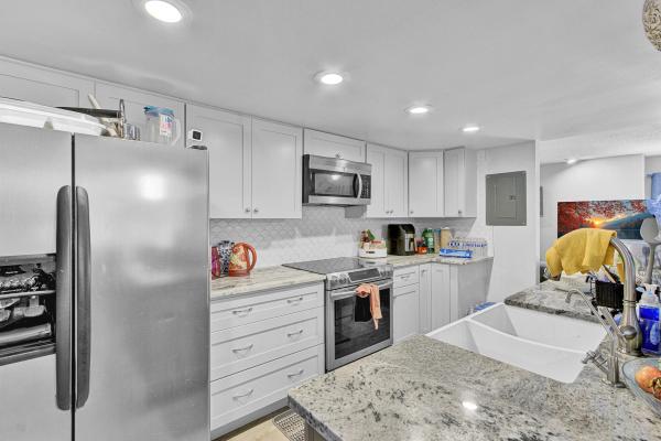 Victoria Woods, 5893 Cassandra Ct, West Palm Beach, Florida 33415, image 3