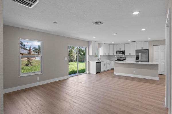 Indian River Estates, 4611 Sunset Blvd, Fort Pierce, Florida 34982, image 1