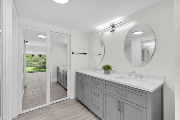 2517 17th St #102, Fort Pierce, Florida 34982, image 1
