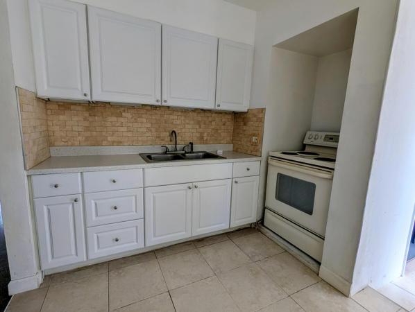 Croissant Park, 320 SW 21st St, Fort Lauderdale, Florida 33315, image 1