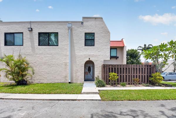 Seven Springs, 6352 Seven Springs Blvd #B, Greenacres, Florida 33463, image 1