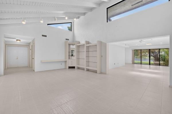 Glades Of Boca Lago, 21877 Arriba Real, Boca Raton, Florida 33433, image 1