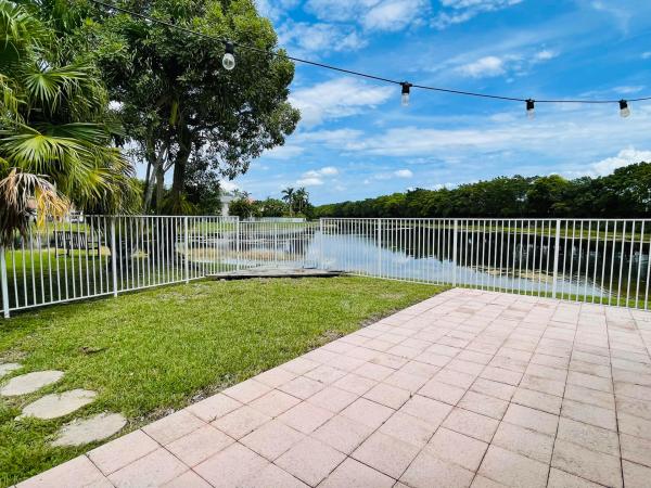 Mahogany Ridge, 4354 Mahogany Ridge Dr, Weston, Florida 33331, image 3