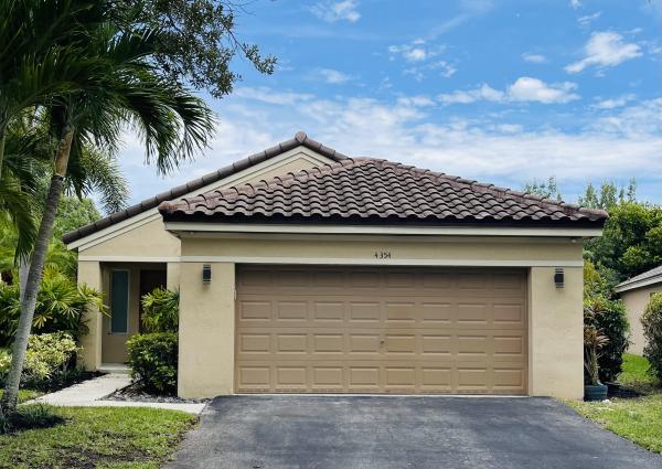 Mahogany Ridge, 4354 Mahogany Ridge Dr, Weston, Florida 33331, image 2