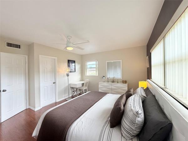 Petunia Gardens, 5171 W Oakland Park Blvd #312, Lauderdale Lakes, Florida 33313, image 2