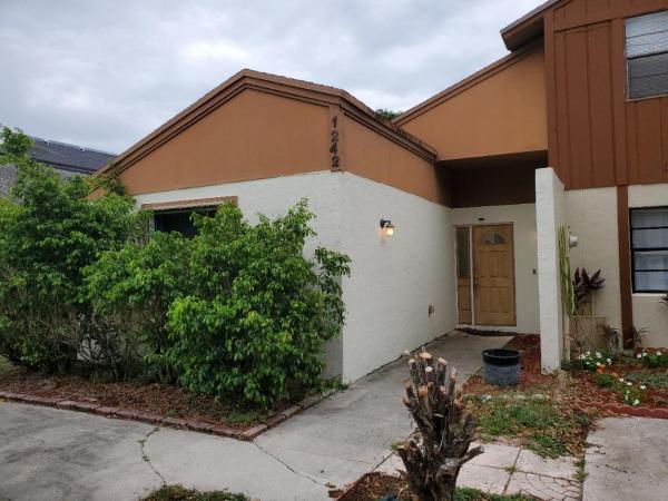 South Shore Of Wellington, 1242 The 12th Fairway, Wellington, Florida 33414, image 2