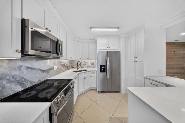 Outer Reef, 2319 Tamarind Dr, Fort Pierce, Florida 34949, image 1
