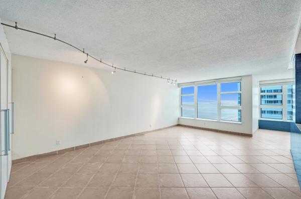 Ocean Colony, 1620 S Ocean Blvd #14-D, Lauderdale By The Sea, Florida 33062, image 1