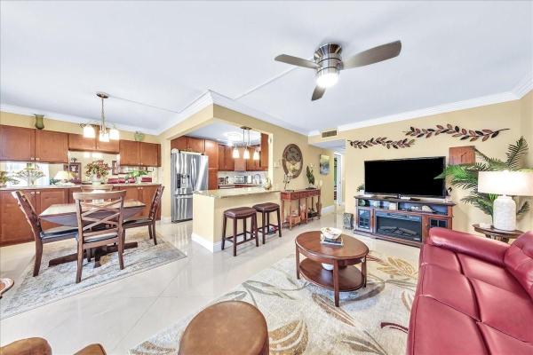2047 Wolverton C, Boca Raton, Florida 33434, image 2