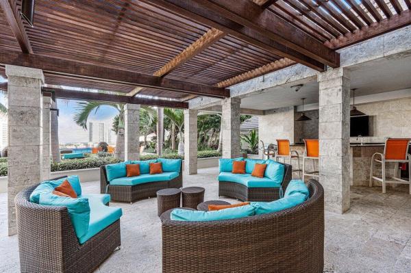 CityPlace South Tower, 550 Okeechobee Blvd #704, West Palm Beach, Florida 33401, image 1