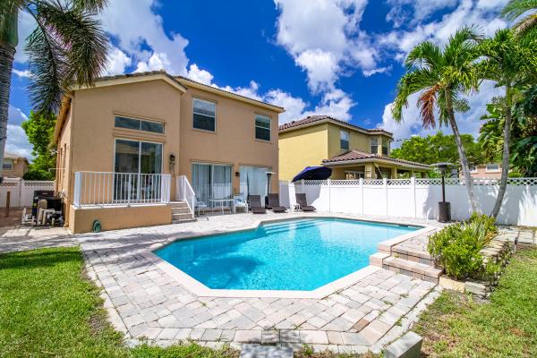 Pinehurst, 1534 Running Oak Ln, Royal Palm Beach, Florida 33411, image 2
