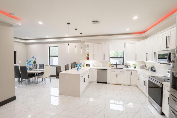 Sky Ranch, 725 Mercury St, West Palm Beach, Florida 33406, image 3