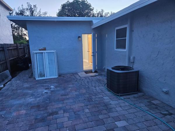 Delray Manors, 6420 N Dixie Hwy, Boca Raton, Florida 33487, image 1