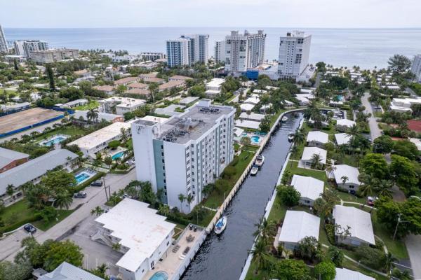 Savoy East, 3210 SE 10th St #4A, Pompano Beach, Florida 33062, image 1