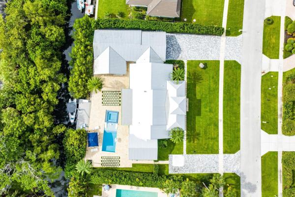 11863 Lake Shore Pl, North Palm Beach, Florida 33408, image 1