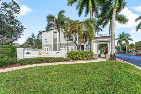 Shoma Courtyards At Royal Palm Beach, 1012 Shoma Dr, Royal Palm Beach, Florida 33414, image 1