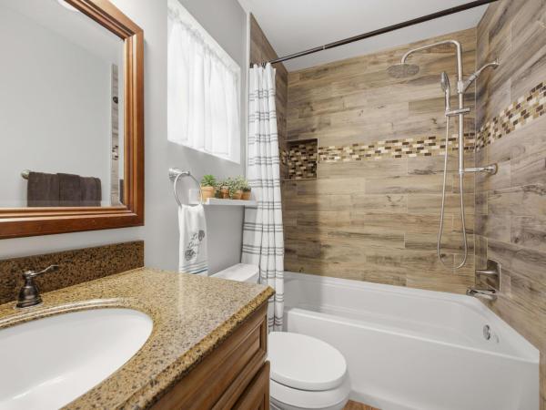 Club Road Estates, 5418 Club Cir, Haverhill, Florida 33415, image 1