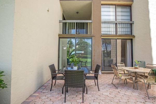 Lavers Resort & Racquet Club, 955 Egret Cir #104, Delray Beach, Florida 33444, image 2
