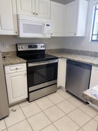 Sarento At San Matera, 2812 Grande Pkwy #106, Palm Beach Gardens, Florida 33410, image 2