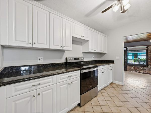 Harbor Estates, 815 South Rd, Boynton Beach, Florida 33435, image 2