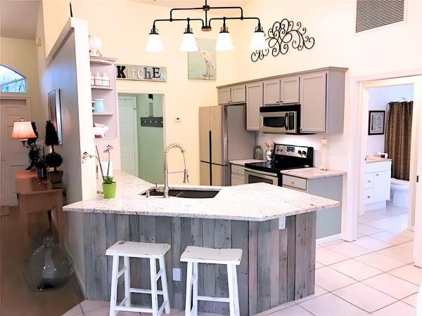 13210 Temple Blvd, West Palm Beach, Florida 33412, image 1