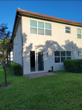 9044 Kingsmoor Way, Lake Worth, Florida 33467, image 1