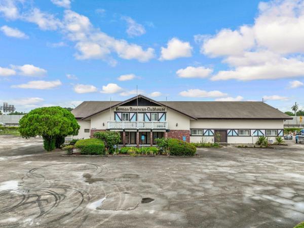 Beverly Park, 6340 Washington St, Hollywood, Florida 33023, image 3