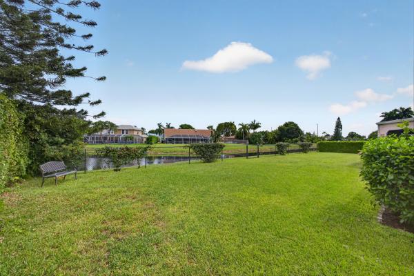 Lynton Circle Of Greenview Shores 2, 1848 Lynton Cir, Wellington, Florida 33414, image 2
